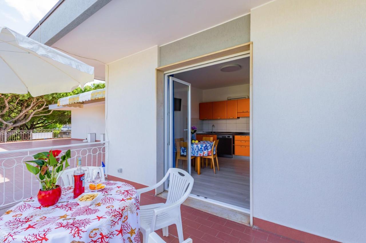 Ca' Nemo E Ca' Re Poseidon Apartment *